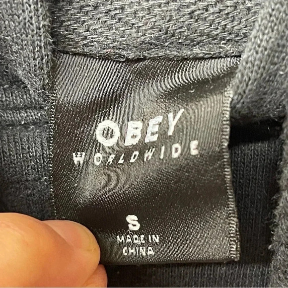 Obey Worldwide black hoodie, S. White roses down side of both arms. Preloved. - Picture 6 of 6